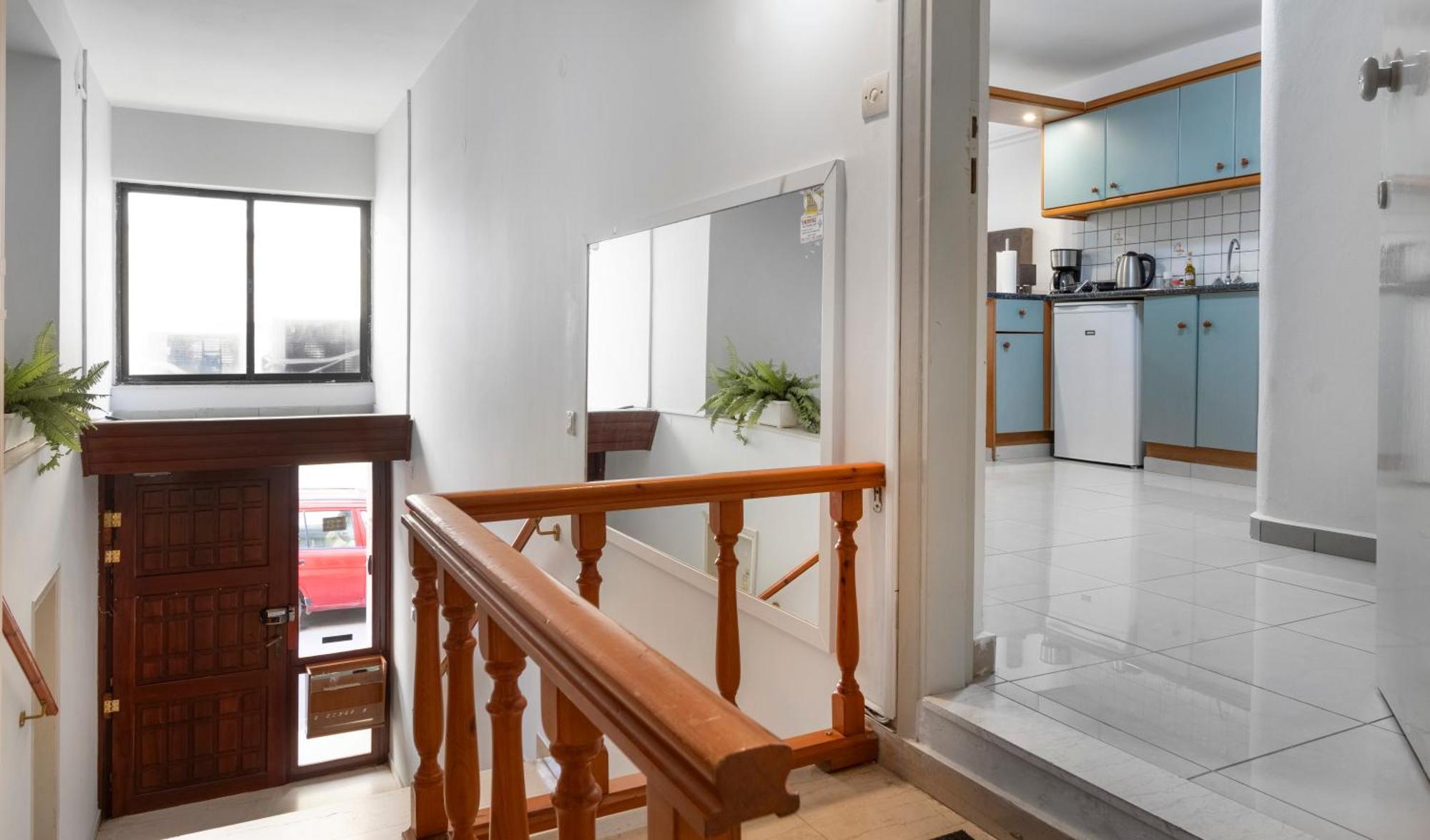 Central Studio In Downtown Candia Esterno foto